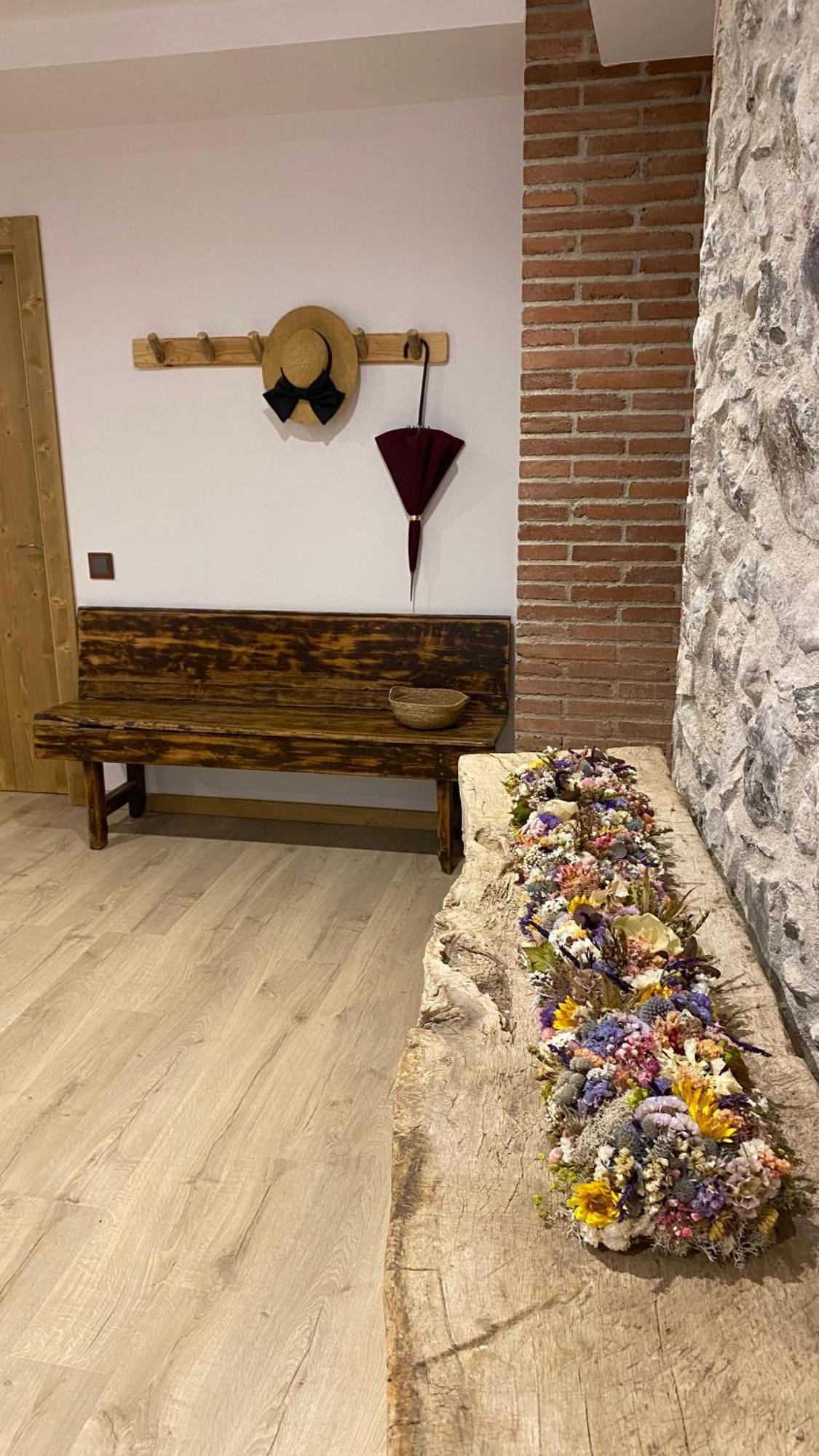 Pis Turistic De 170 M2 A La Placa Porxada De Bagá Εξωτερικό φωτογραφία